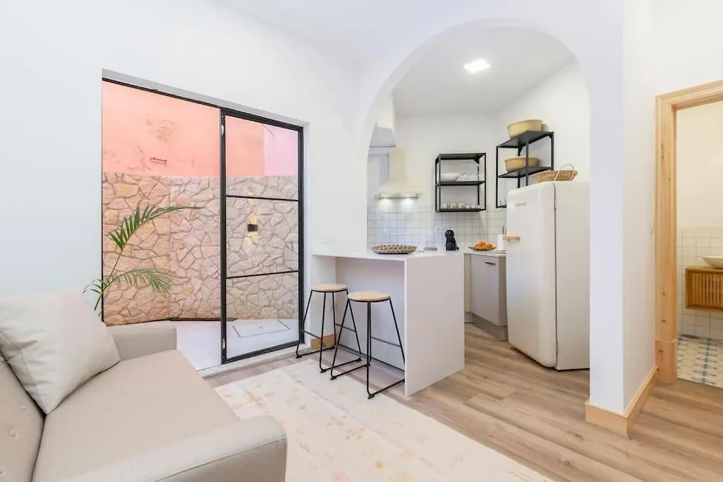 Private Terrace Alfama Apartment Lisbon